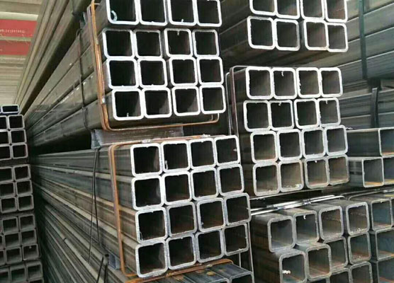 平顺无缝方矩管